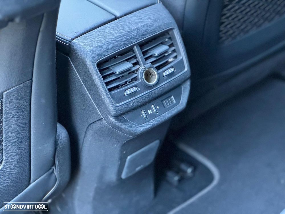 Peugeot 5008 1.2 PureTech GT Line EAT8 - 35