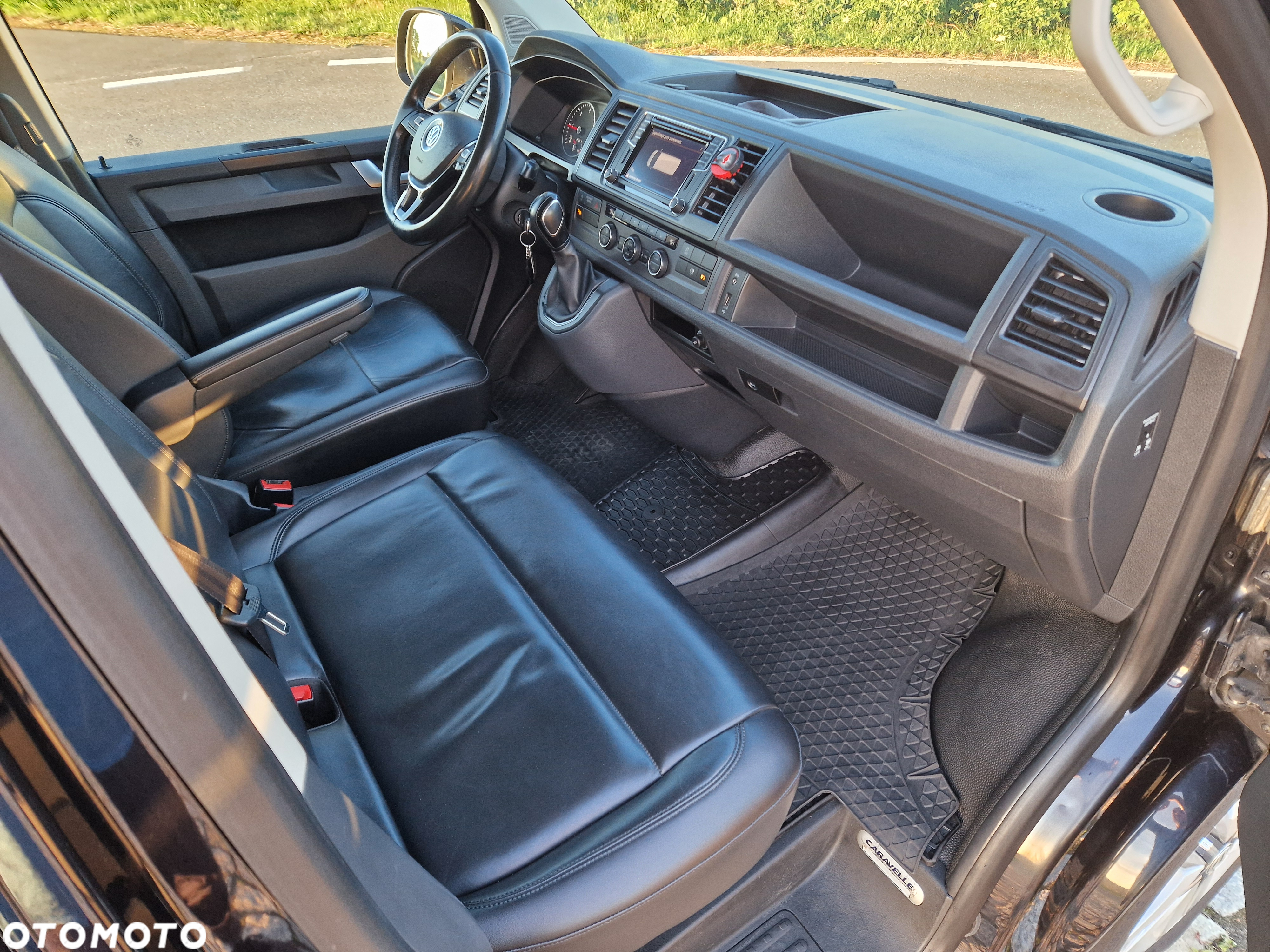 Volkswagen Caravelle 2.0 BiTDI L2 Highline 4Motion DSG - 19
