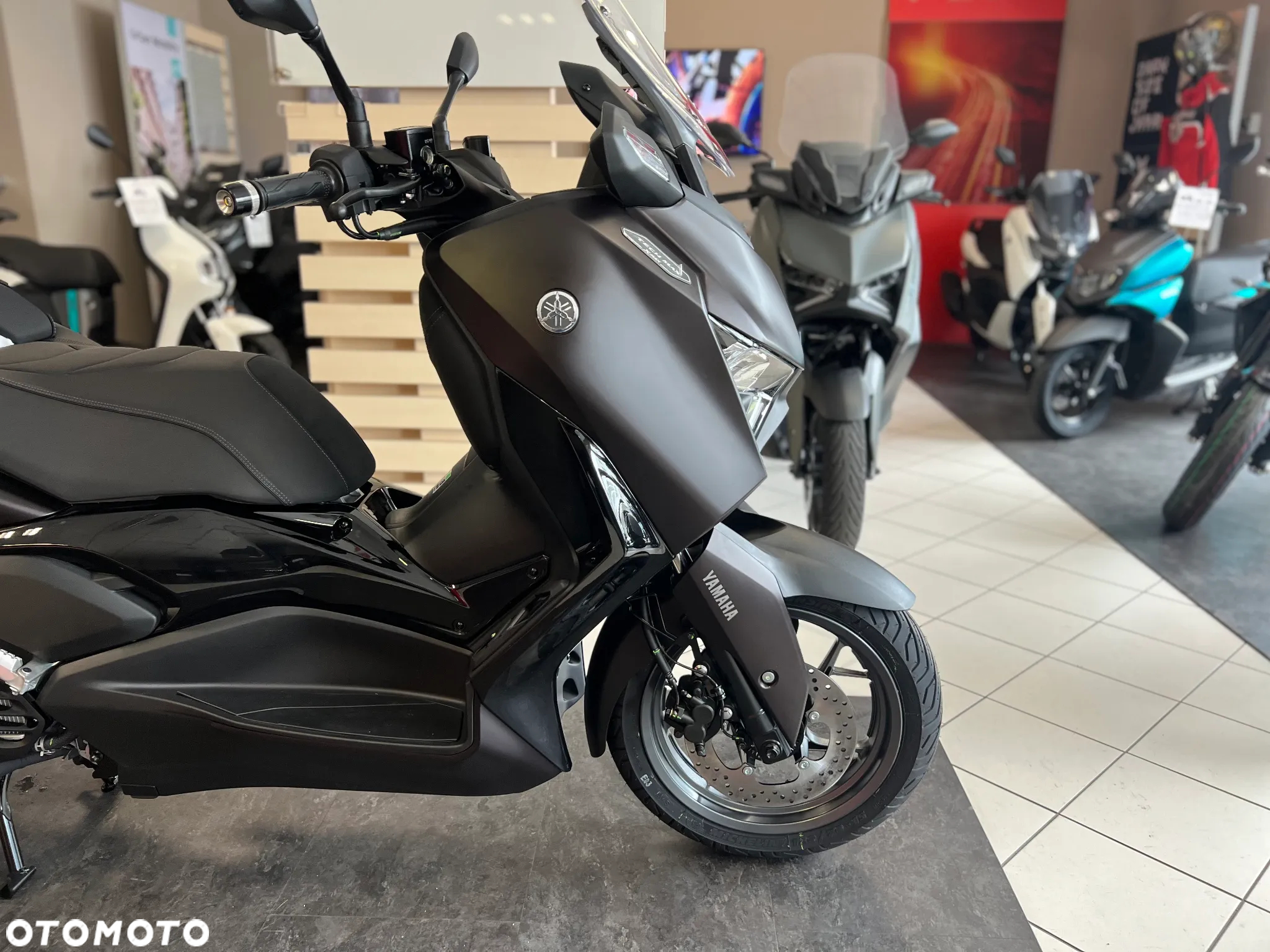 Yamaha X-max - 3