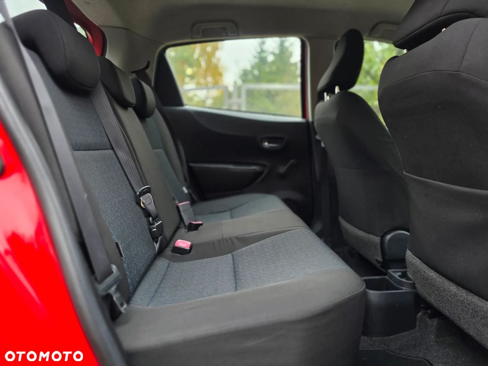 Toyota Yaris - 22