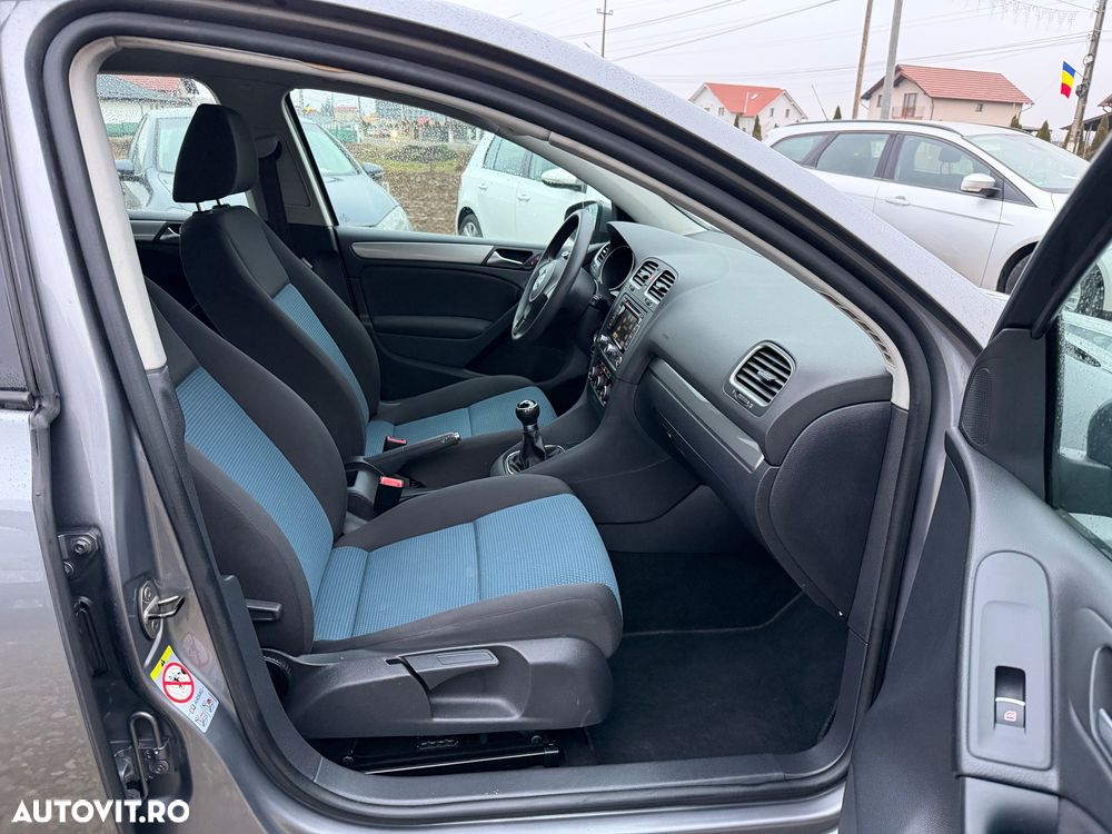 Volkswagen Golf 1.6 TDI DPF BlueMotion - 7