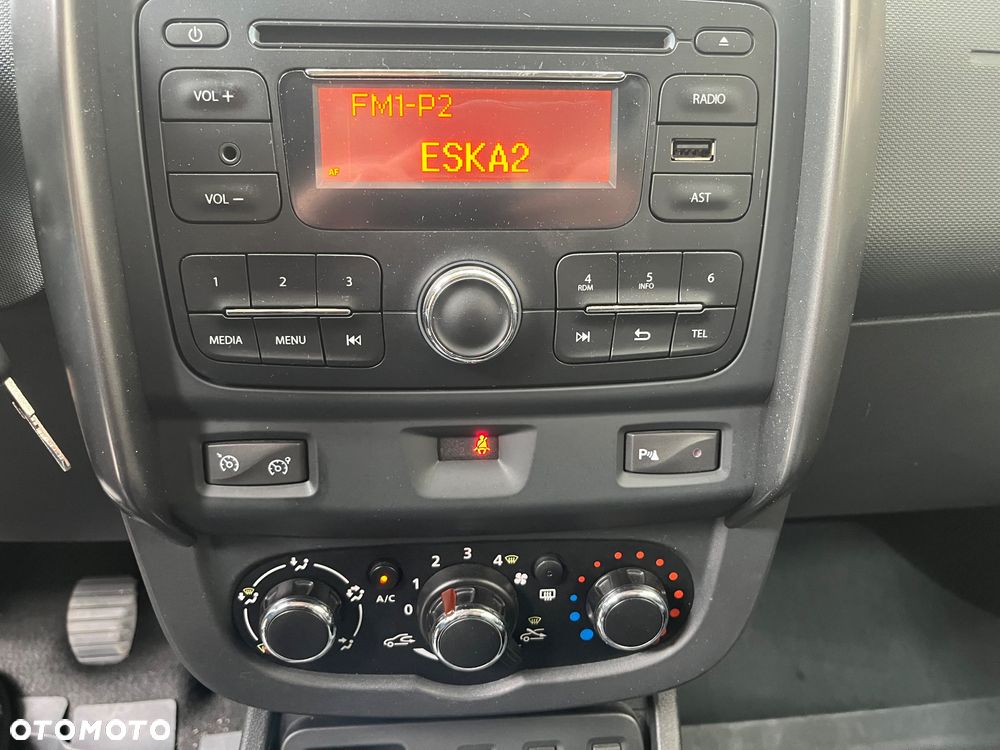 Dacia Duster 1.6 SCe Access S&S - 14