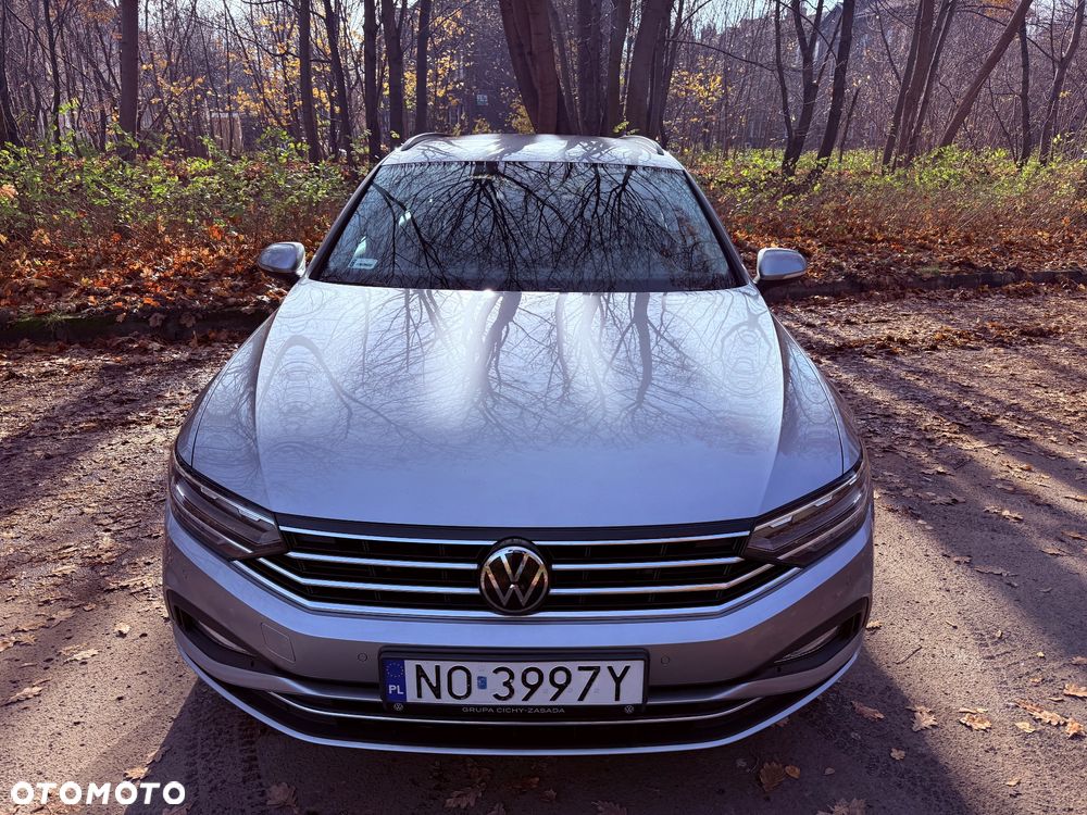 Volkswagen Passat Variant 2.0 TDI EVO Business DSG - 2