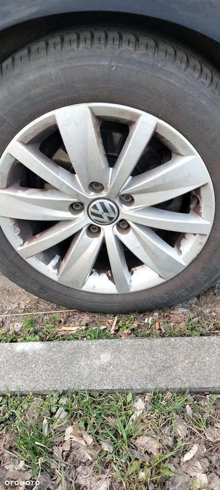 Volkswagen Passat 1.6 TDI BlueMotion Technology Trendline - 14