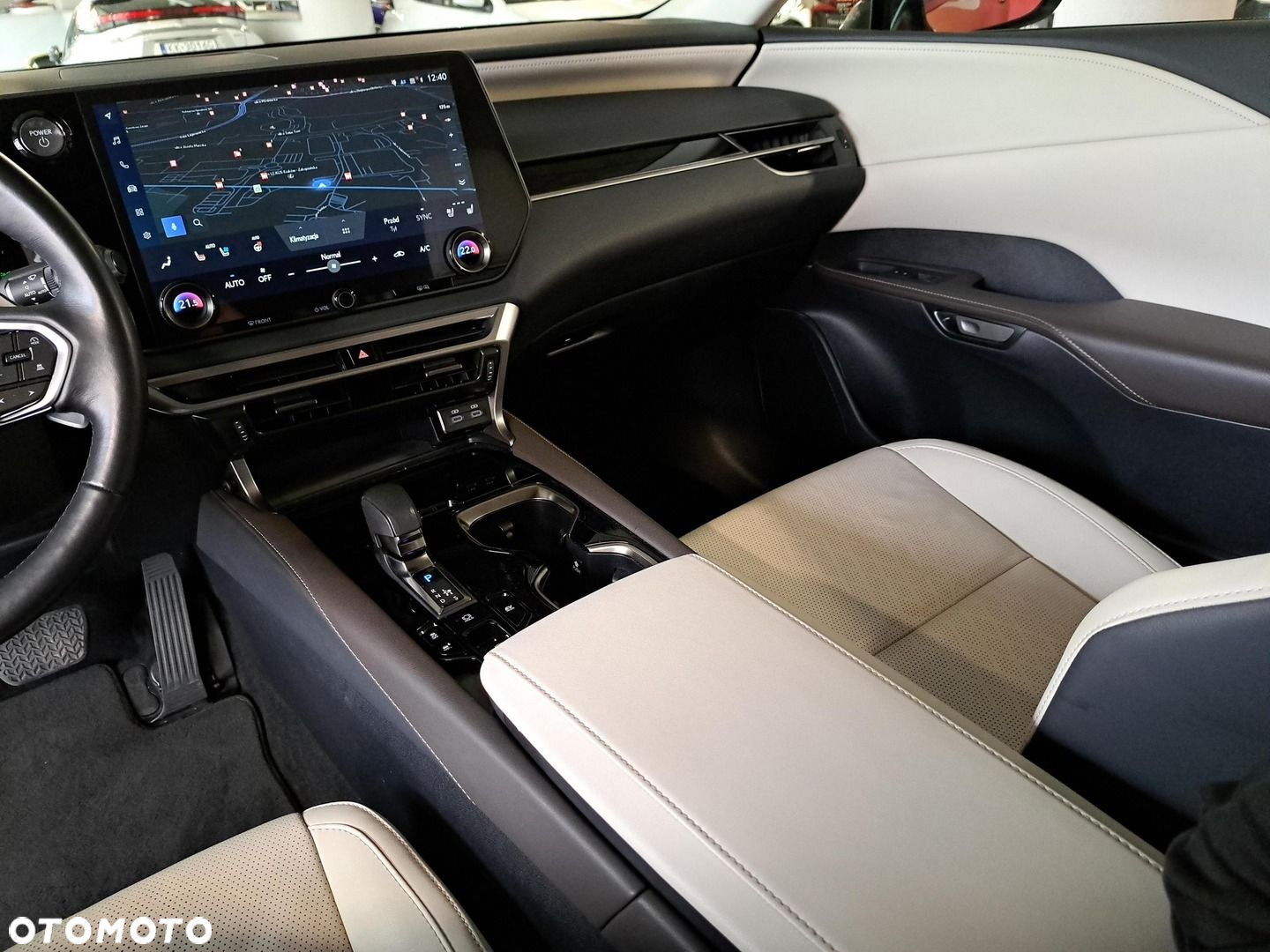 Lexus RX 350h Prestige - 26