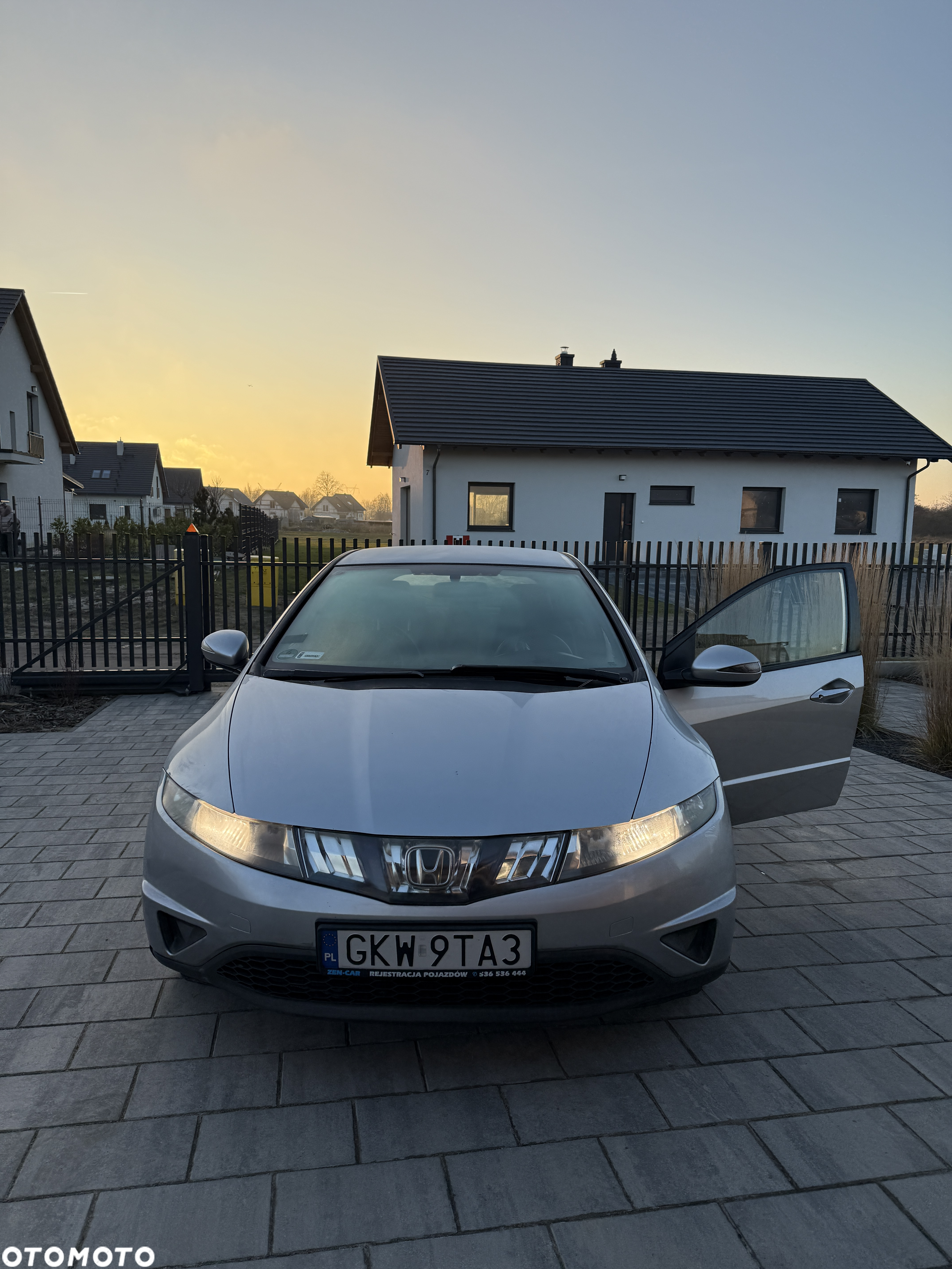 Honda Civic - 10