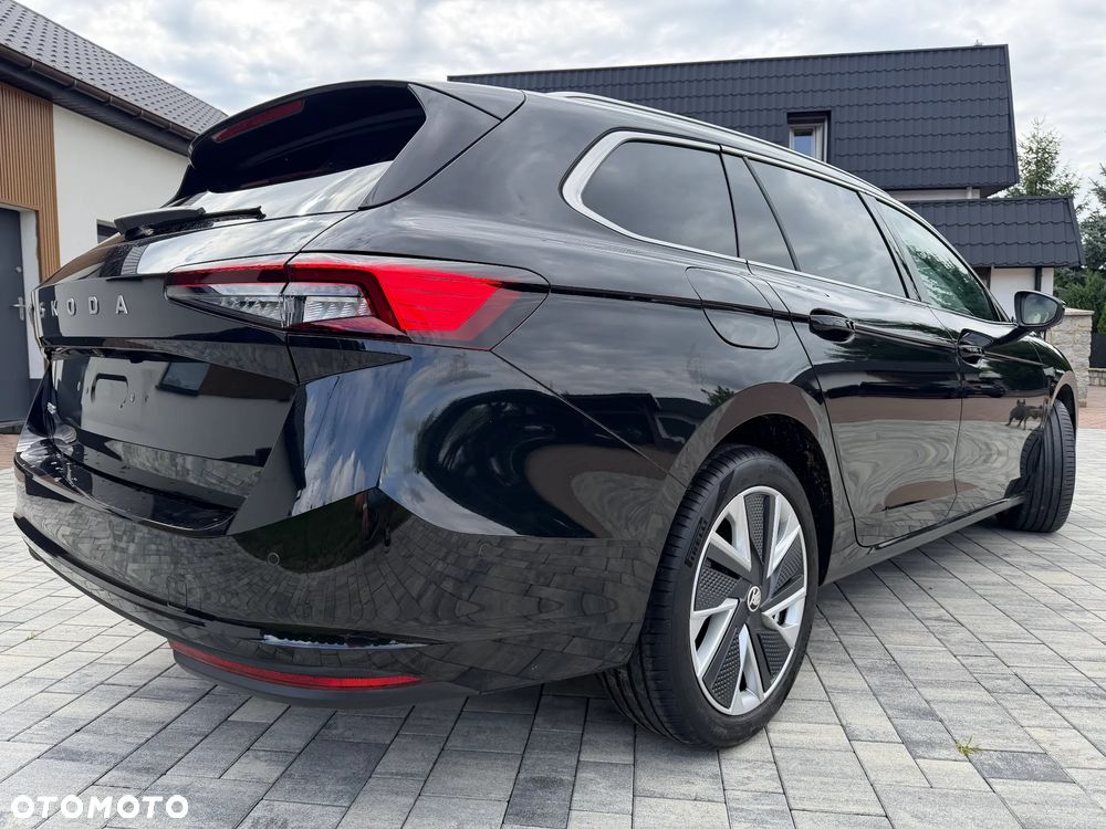Skoda Superb 2.0 TDI Active DSG - 8