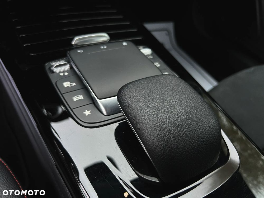 Mercedes-Benz Klasa A 200 d 8G-DCT AMG Line Advanced Plus - 31