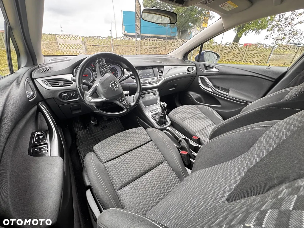 Opel Astra IV 1.6 CDTI Enjoy - 10