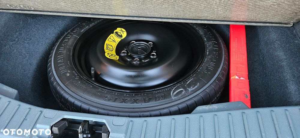 Ford Grand C-MAX 1.6 TDCi Start-Stop-System Titanium - 16