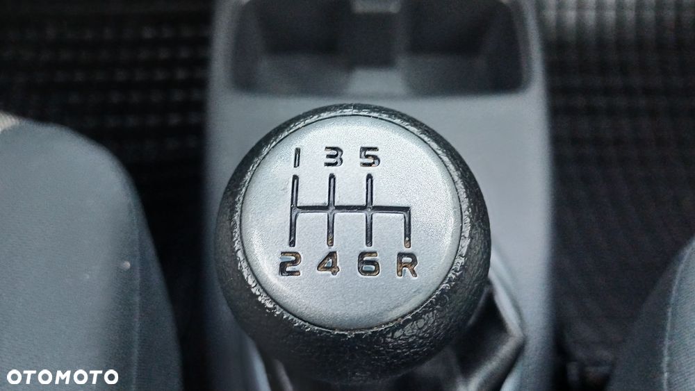 Suzuki SX4 1.9 DDiS 4WD GS / Premium - 17