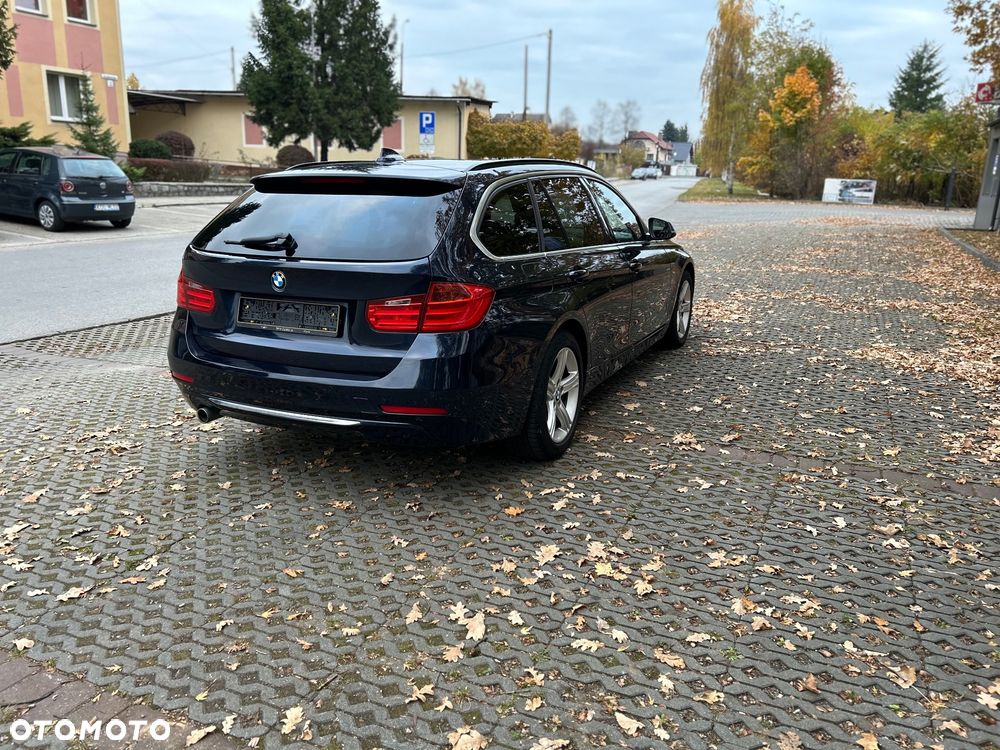 BMW Seria 3 318d Blue Performance Luxury Line - 4