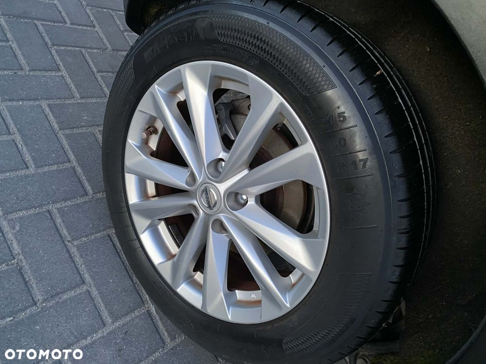 Nissan Qashqai 1.2 DIG-T N-Connecta - 33