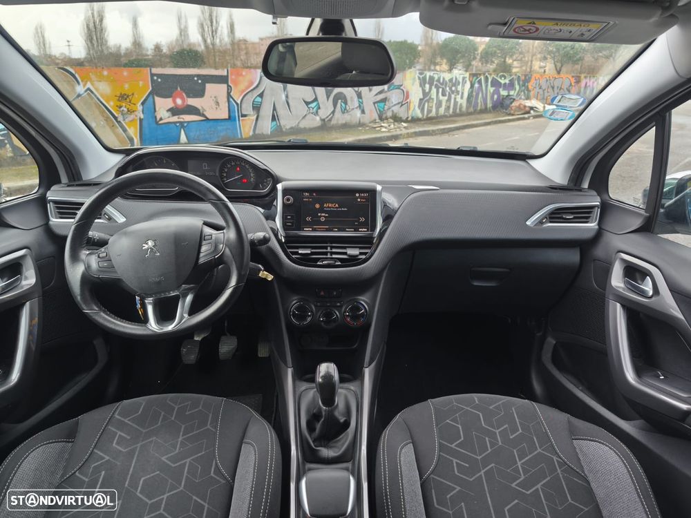 Peugeot 2008 1.6 BlueHDi Style - 6