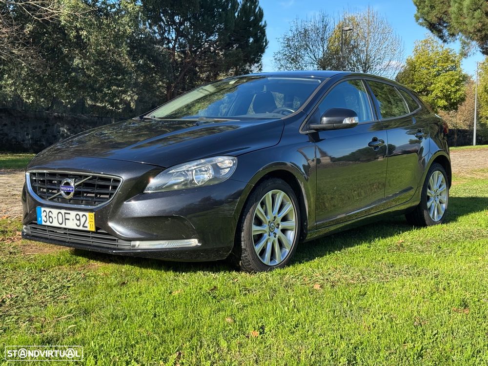 Volvo V40 1.6 D2 Kinetic - 1