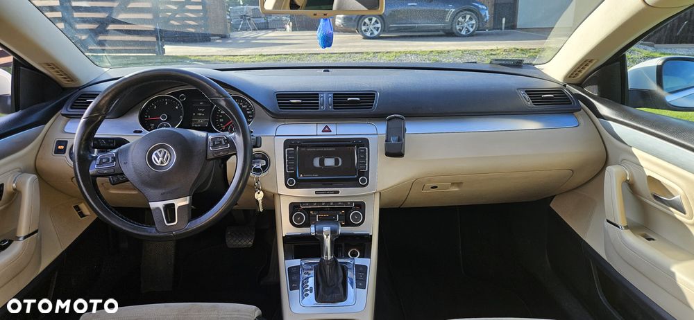 Volkswagen Passat CC 2.0 TDI DPF DSG - 10