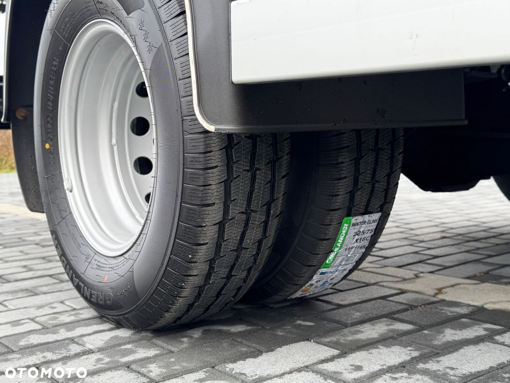 Iveco Daily‼️72C18‼️3.0 HI-MATIC Chłodnia/Mroźnia zakres -32C/+22C THERMO KING V-500 MAX Źródło Zasilania 400V Grube Ściany/Podłoga Przegroda komorowa‼️ Full LED na bliźniaku Salon Polska Poduszki Pneumatyczne DMC7200kg - 27