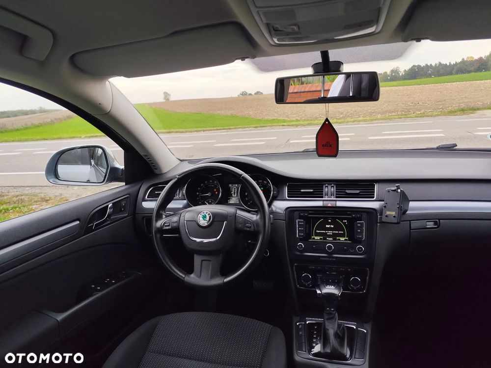 Skoda Superb - 25