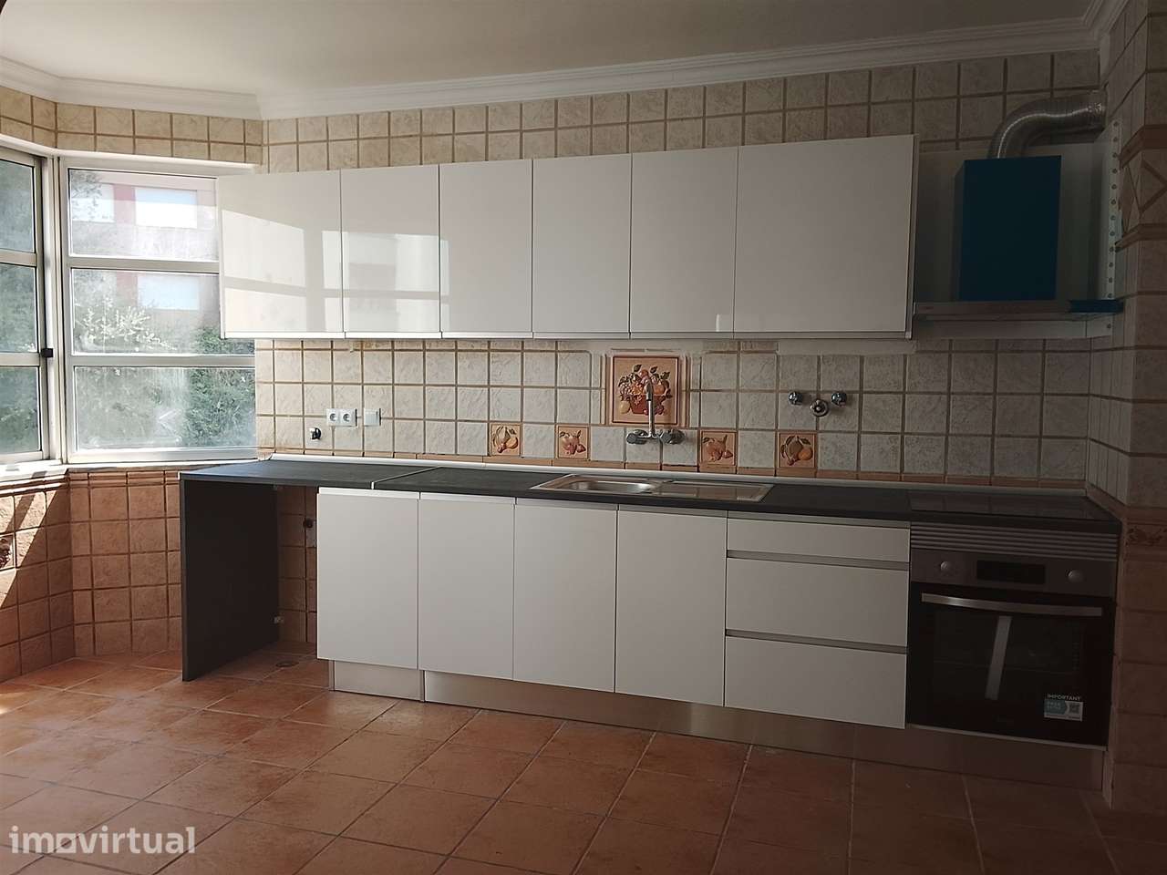 Apartamento T2+1 Venda em Algueirão-Mem Martins,Sintra - Grande imagem: 2/18