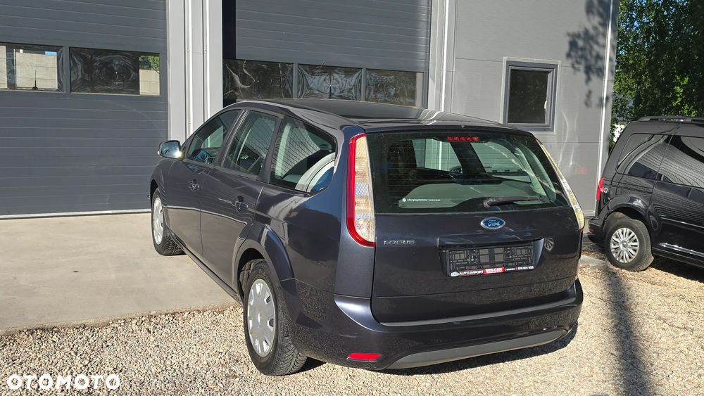 Ford Focus 1.4 16V Ambiente - 6