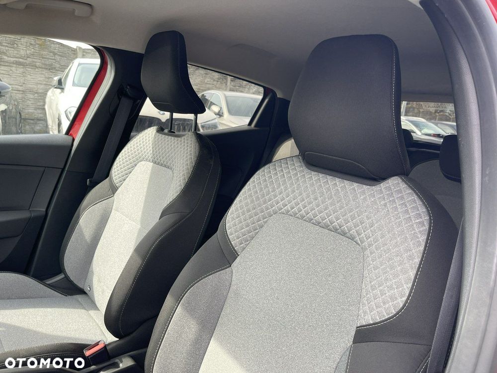 Renault Clio 1.6 E-TECH Techno - 10
