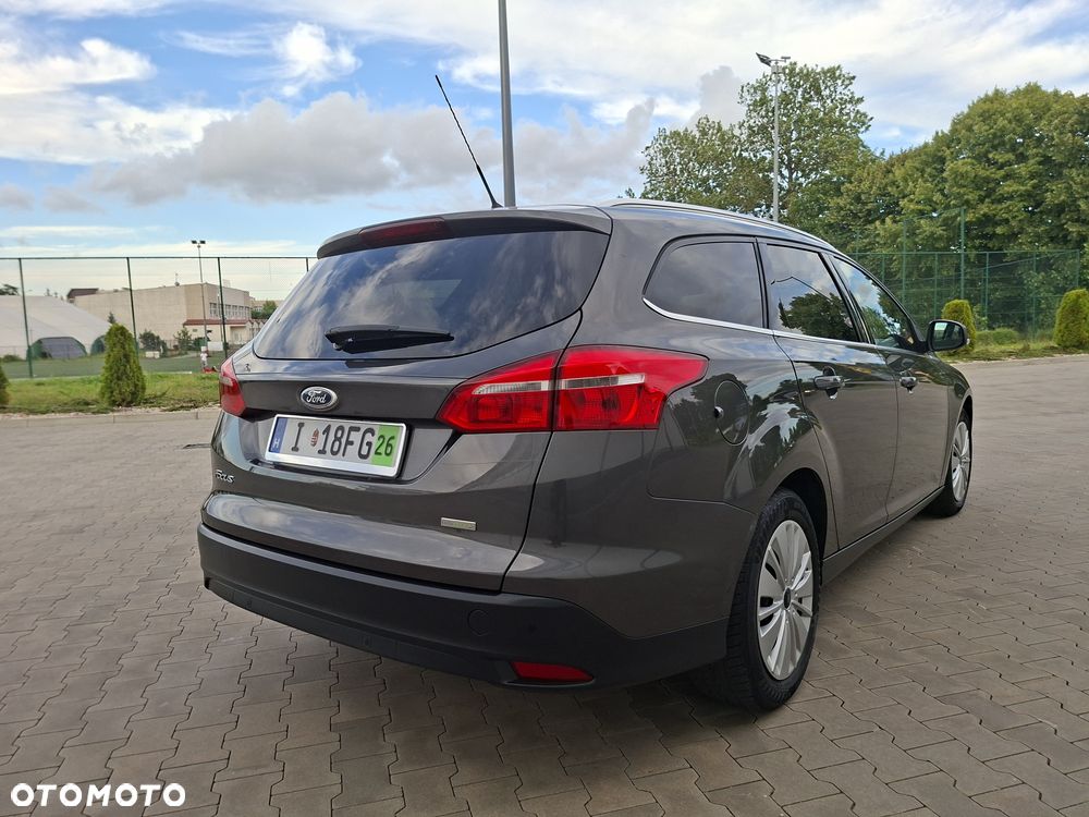 Ford Focus - 5