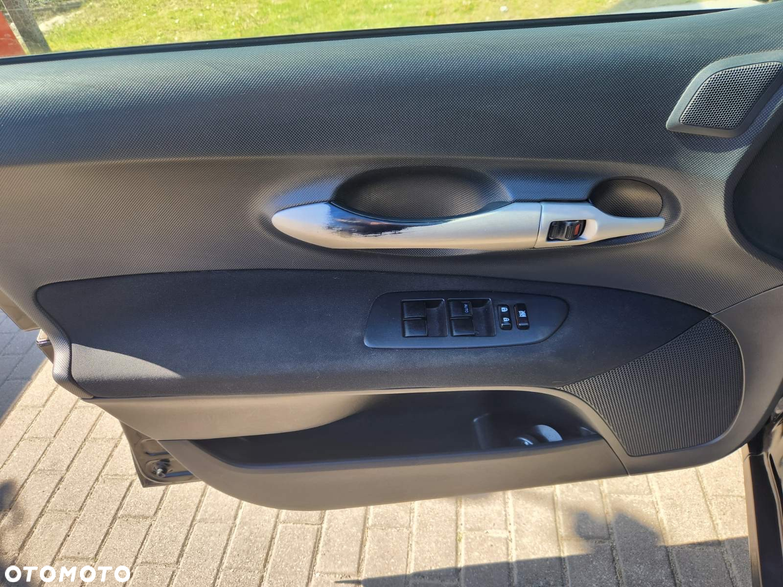 Toyota Auris - 14