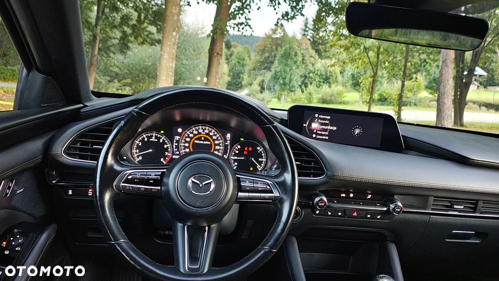Mazda 3 e-SKYACTIV-G 2.0 M HYBRID - 39