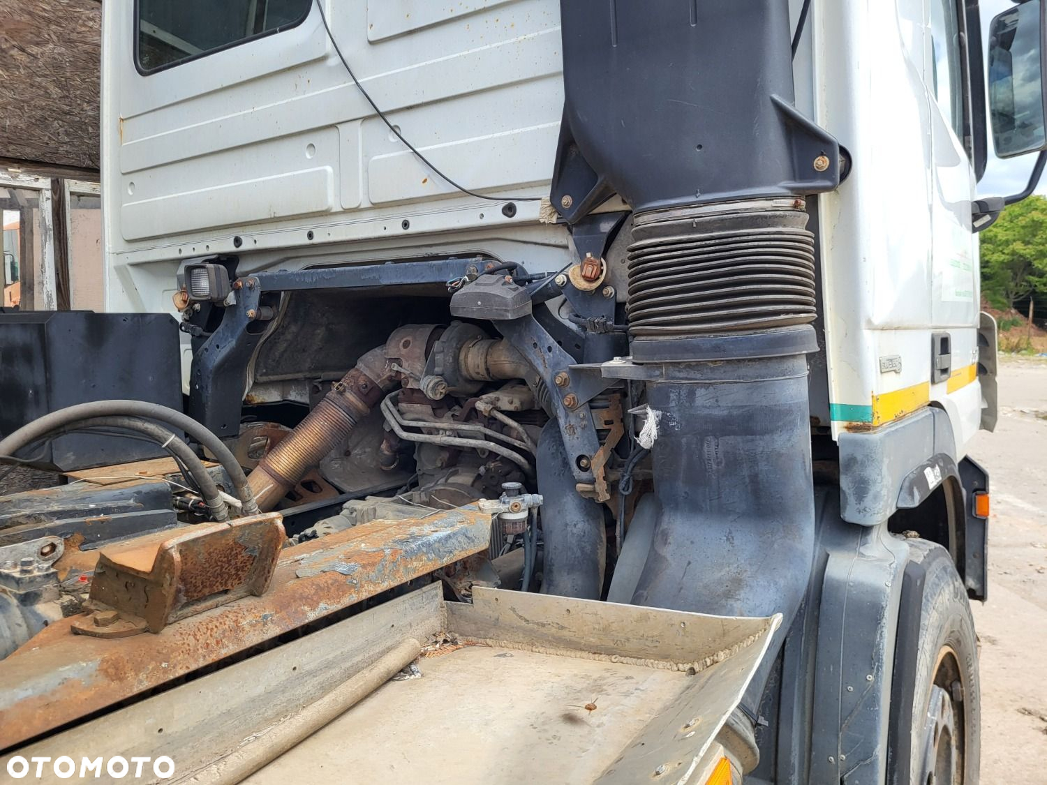 Versalift Actros 2541L/6X2 - 18