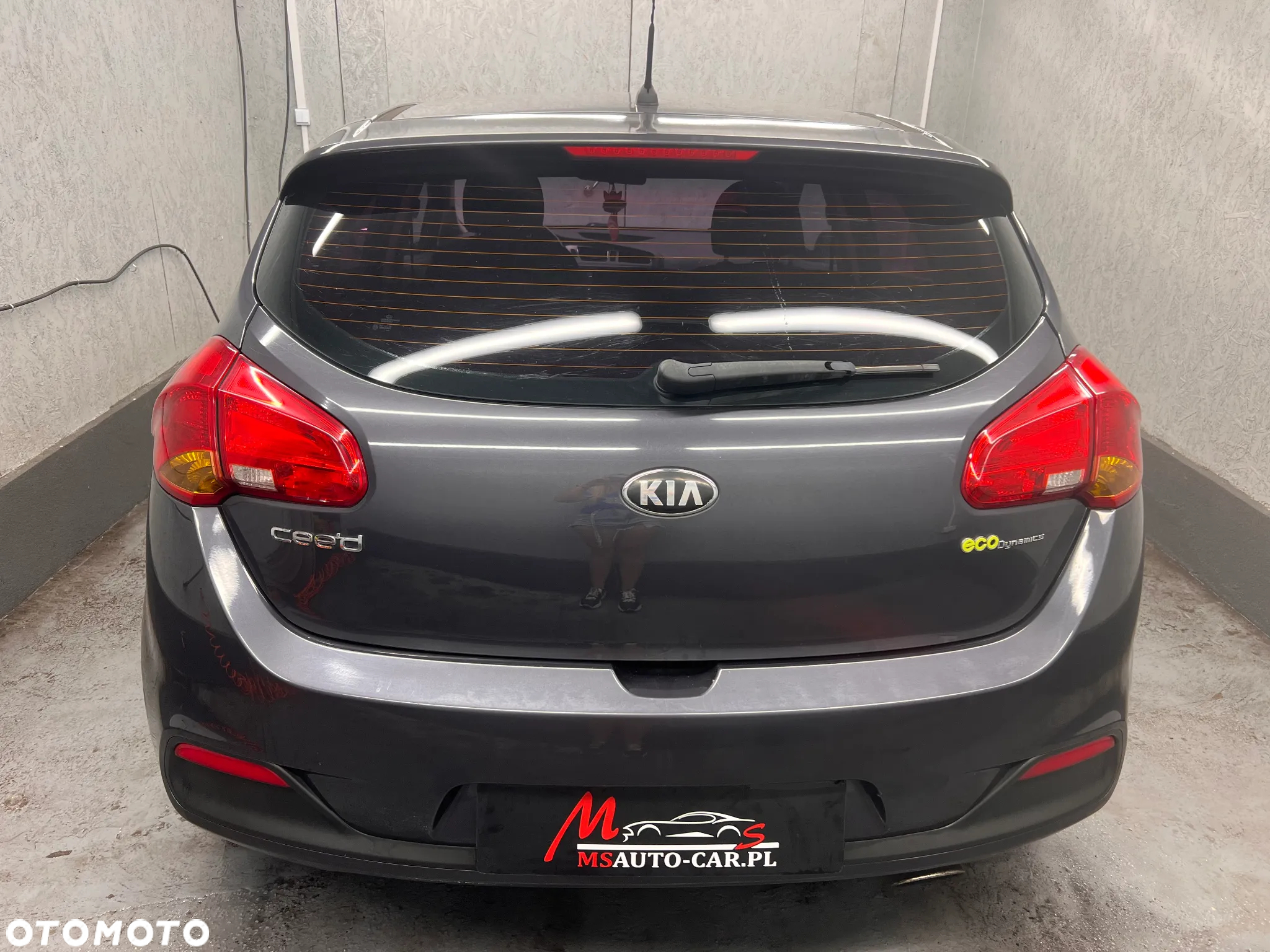 Kia Ceed - 7