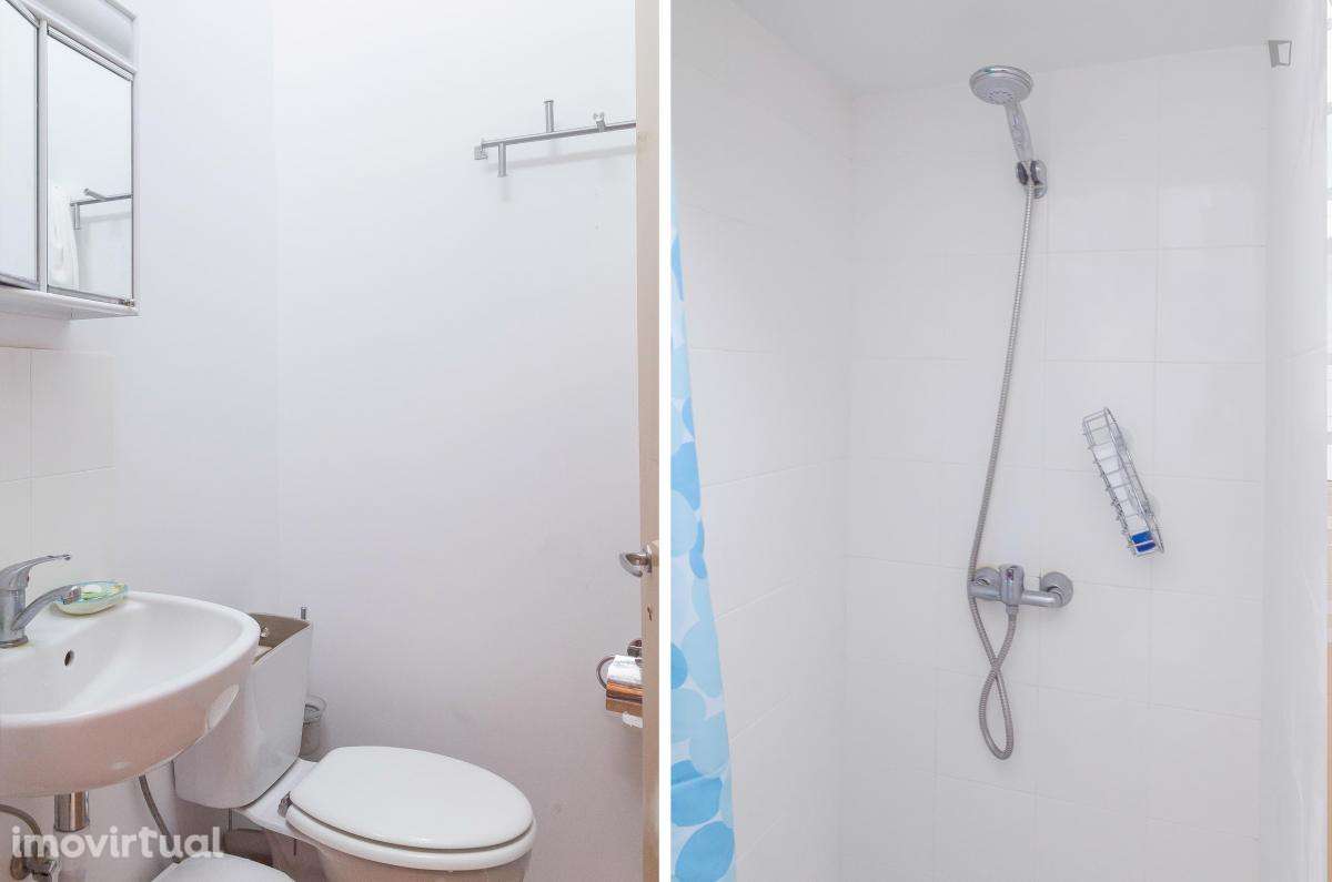Quarto - localizado em Nevogilde Porto - Grande imagem: 5/28