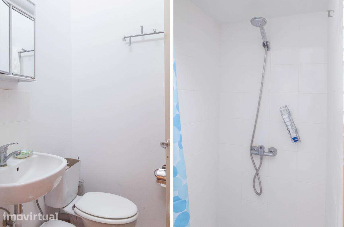 Quarto - localizado em Nevogilde Porto - Grande imagem: 5/28