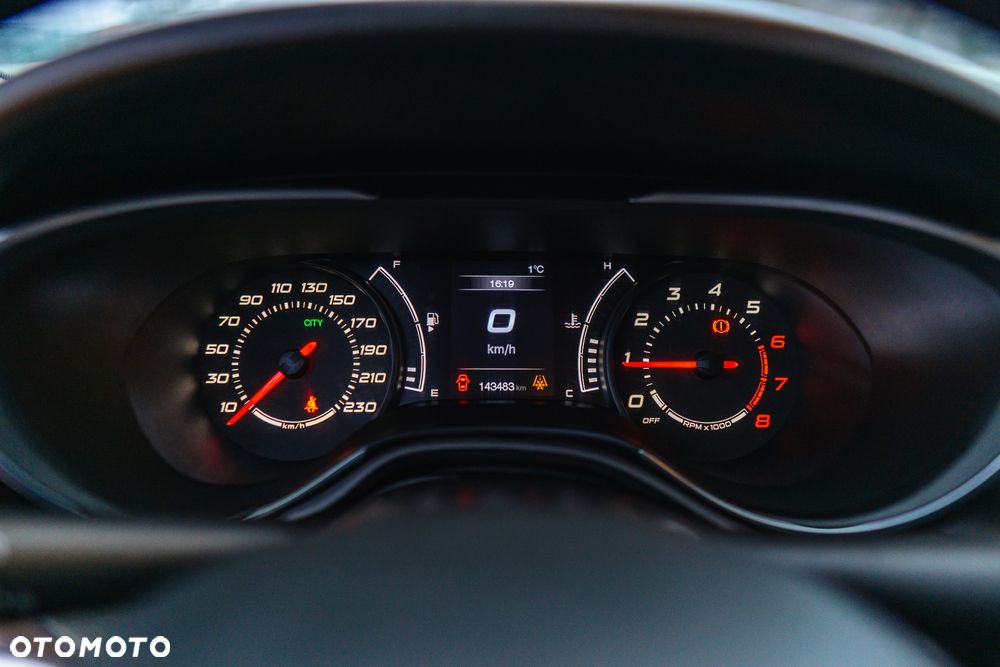 Fiat Tipo 1.4 T-Jet Business Line - 24