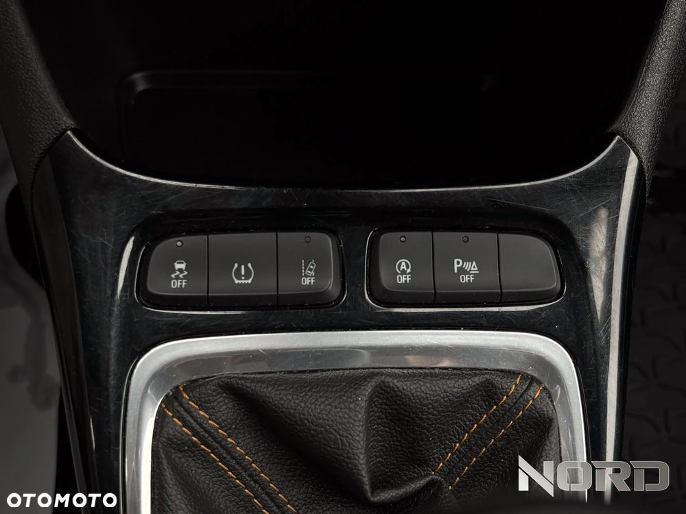 Opel Crossland X 1.2 T Enjoy S&S - 23