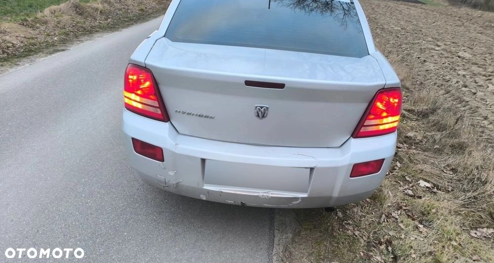 Dodge Avenger 2.0 CRD SE - 10