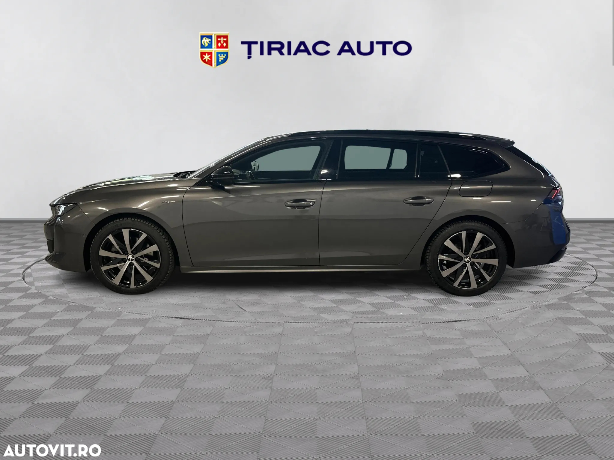 Peugeot 508 Plug-In Hybrid 225 e-EAT8 GT - 2