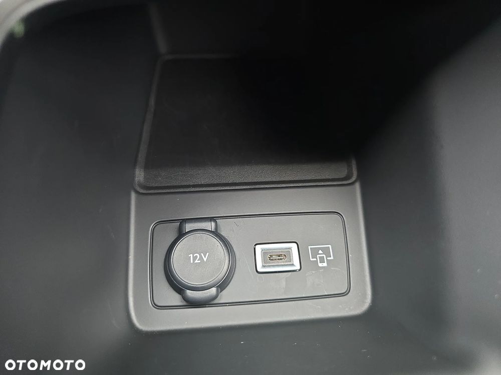 Peugeot 408 1.2 PureTech Allure Pack S&S EAT8 - 23