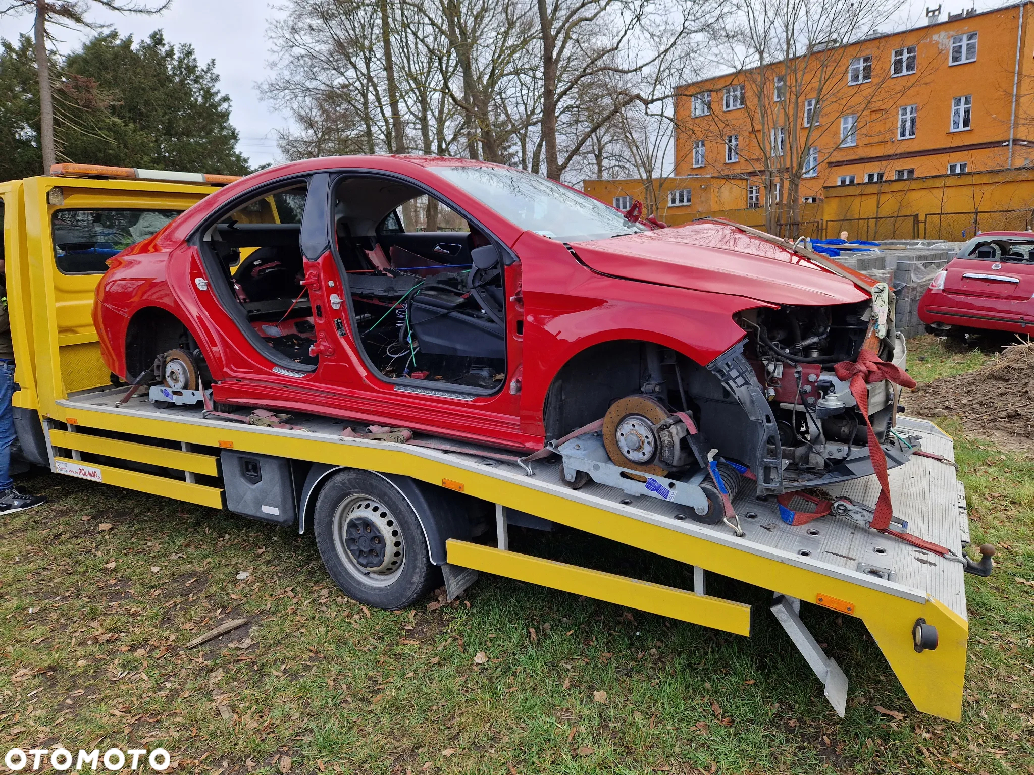 Mercedes-Benz CLA 220 4-Matic AMG Line - 3