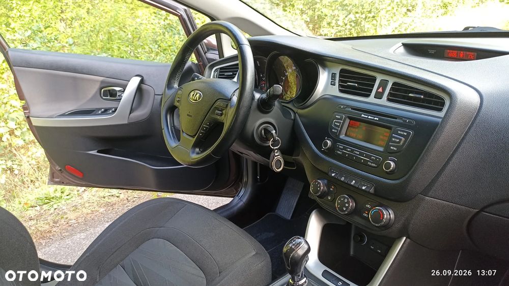 Kia Ceed 1.4 S - 25