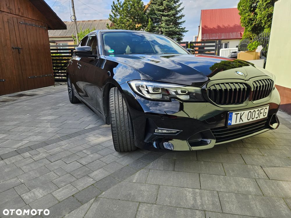 BMW Seria 3 320i Advantage sport - 1