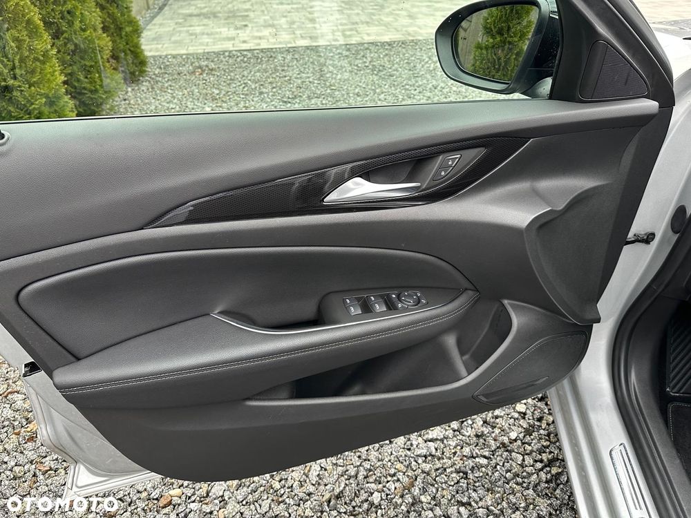 Opel Insignia 2.0 Business Edition - 11