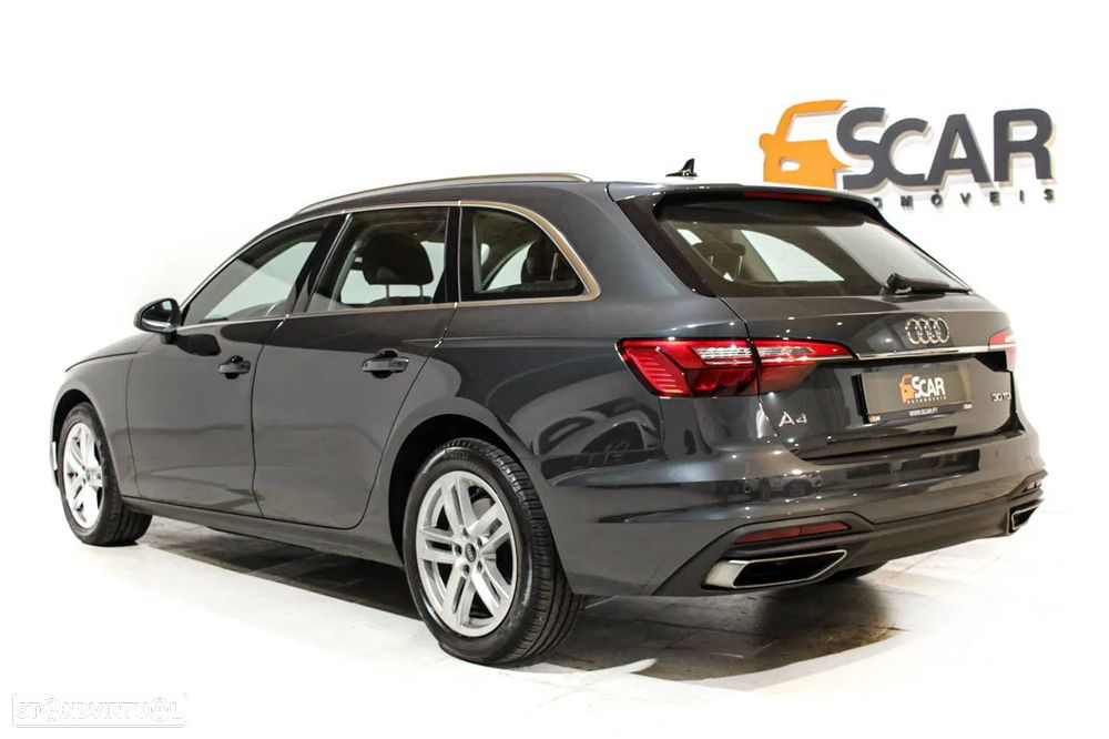 Audi A4 Avant 30 TDI S tronic - 3