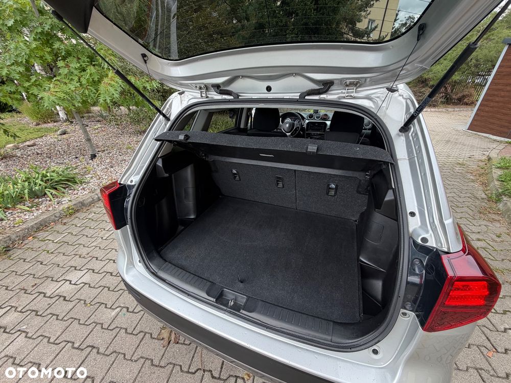 Suzuki Vitara 1.4 Boosterjet SHVS Elegance 2WD - 17