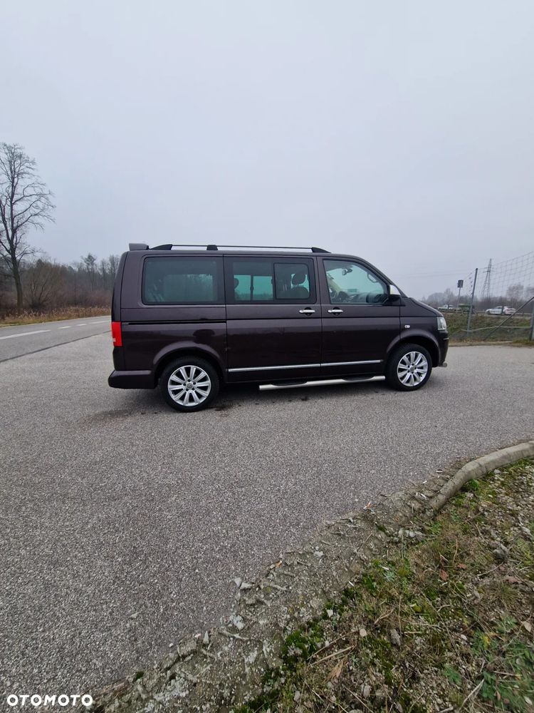 Volkswagen Multivan - 9