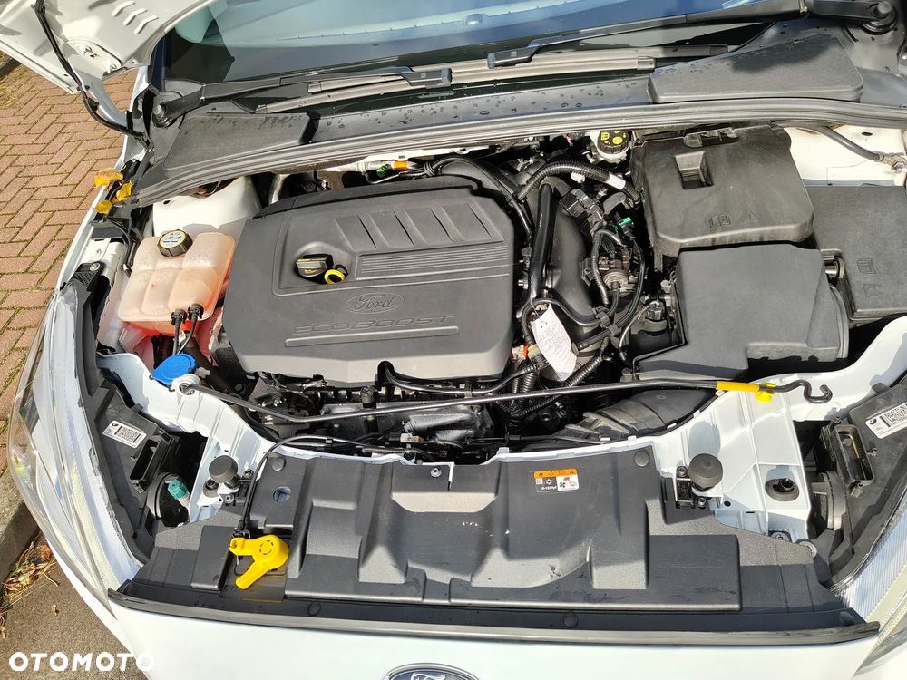 Ford Focus SW 1.5 EcoBoost S&S ACTIVE - 36