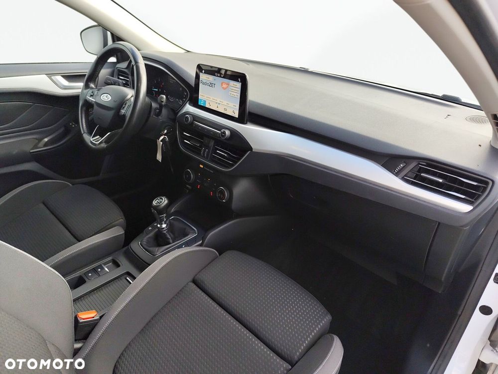 Ford Focus - 18
