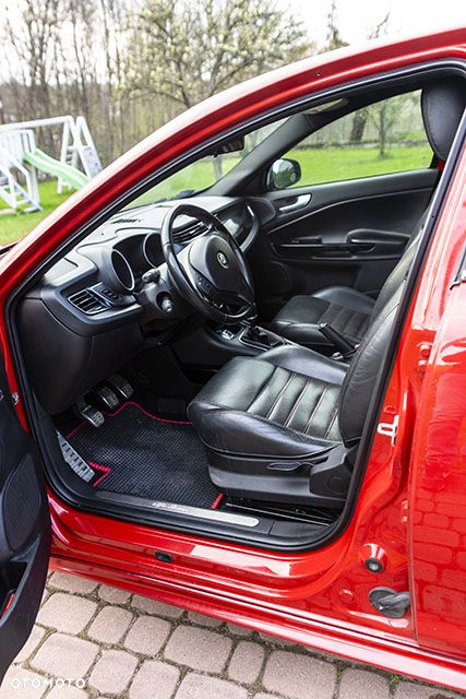 Alfa Romeo Giulietta - 8