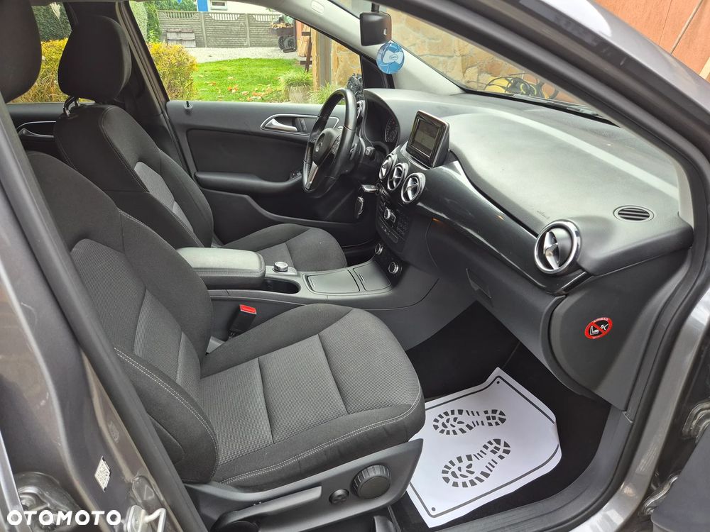 Mercedes-Benz Klasa B 180 d 7G-DCT Edition - 9