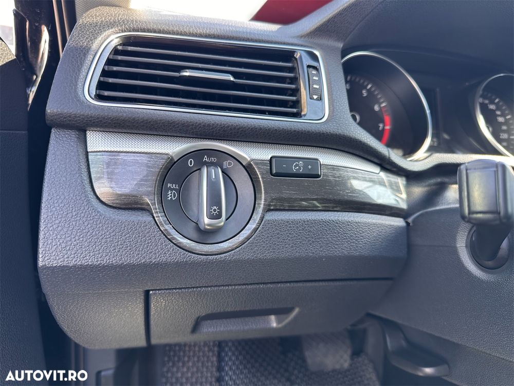 Volkswagen Passat 2.0 TSI DSG Comfortline - 10