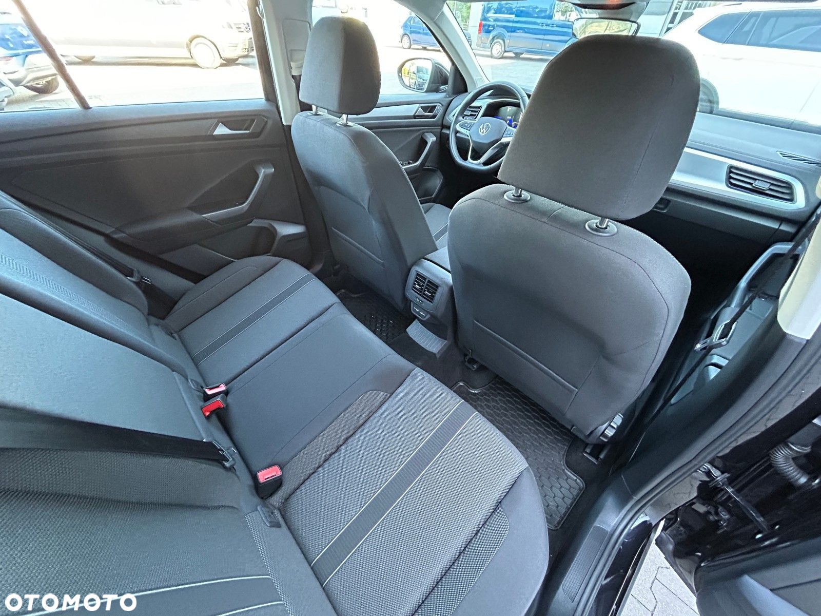 Volkswagen T-Roc 1.5 TSI Life Plus DSG - 8